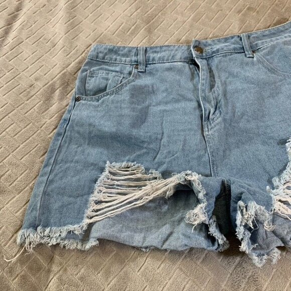 Prettylittlething Womens 10 Denim Jean Short Shorts Blue Distressed High Rise - Picture 2 of 10